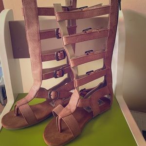 Girls size 11 Joyfolie gladiator sandal